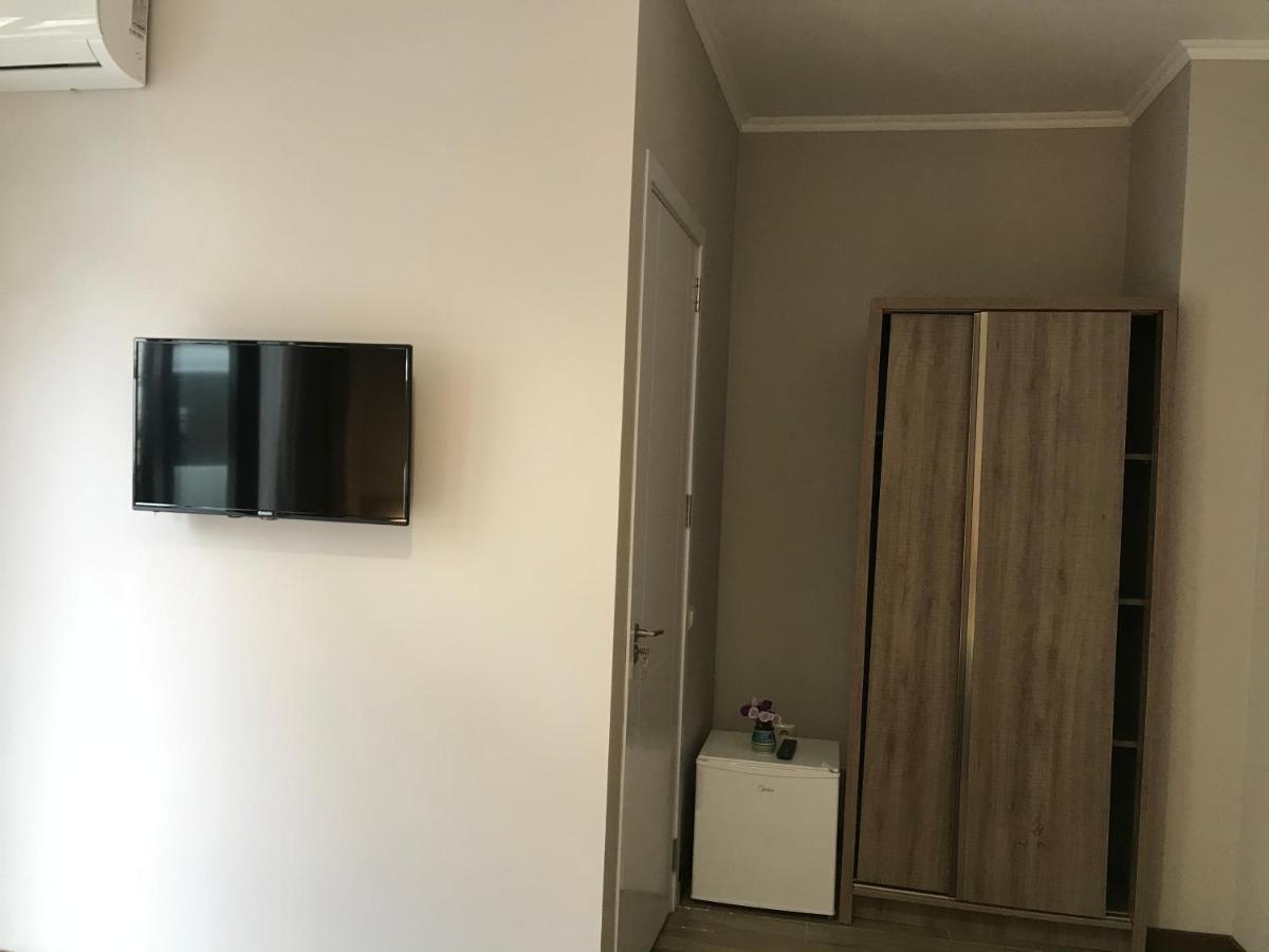 Guest House Nina Кобулеті Екстер'єр фото