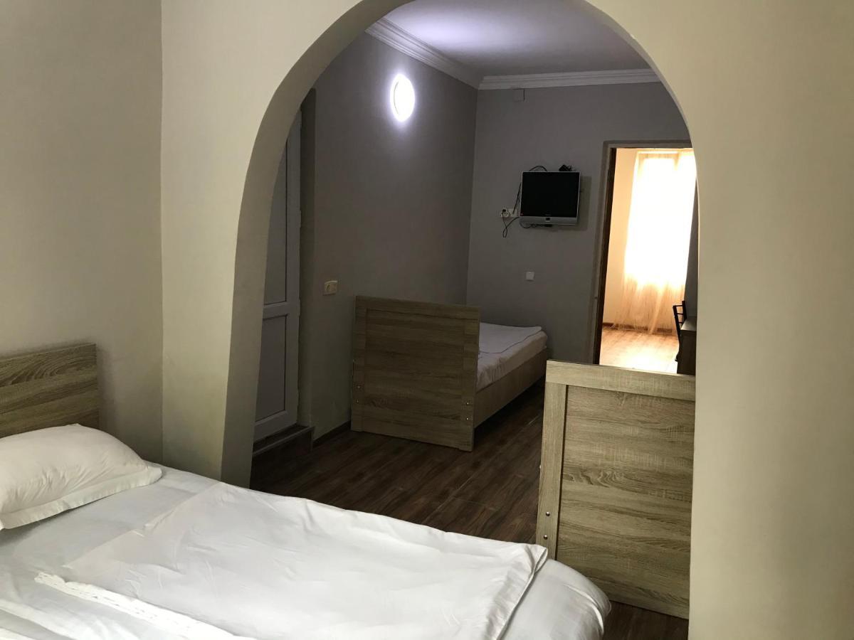 Guest House Nina Кобулеті Екстер'єр фото