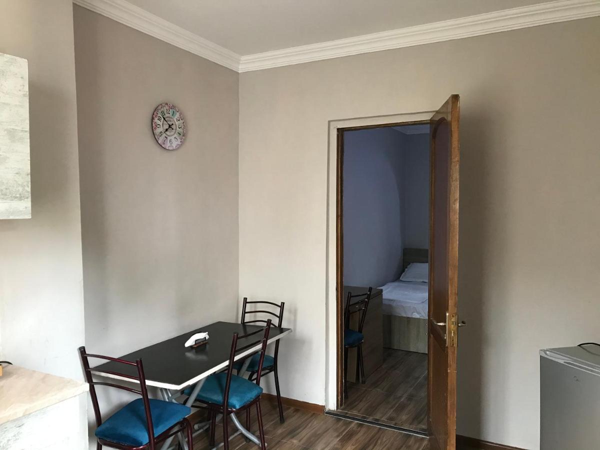 Guest House Nina Кобулеті Екстер'єр фото