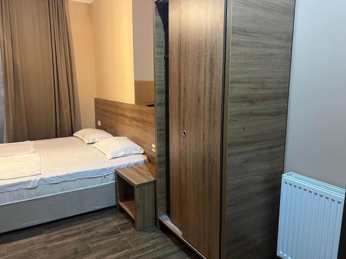 Guest House Nina Кобулеті Екстер'єр фото