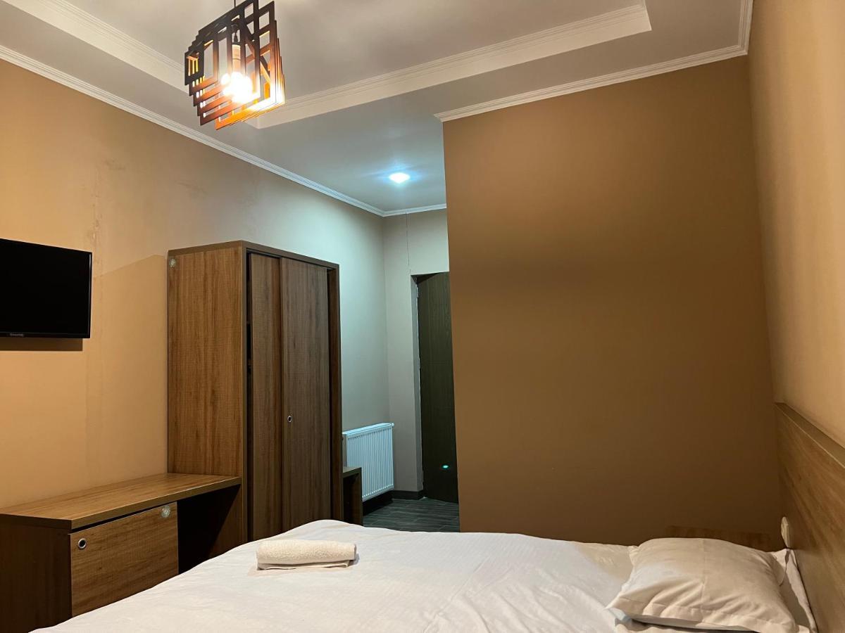Guest House Nina Кобулеті Екстер'єр фото