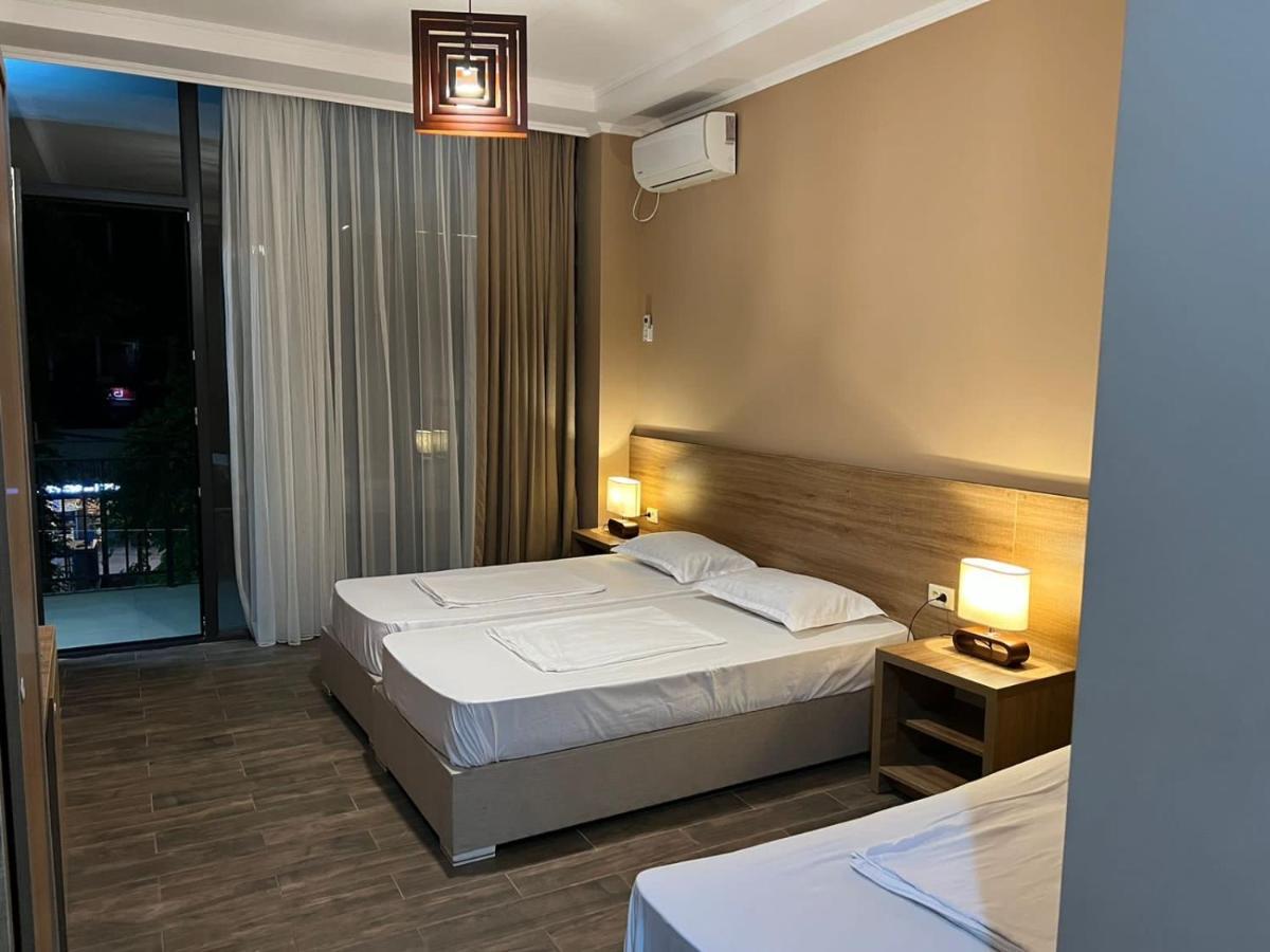 Guest House Nina Кобулеті Екстер'єр фото