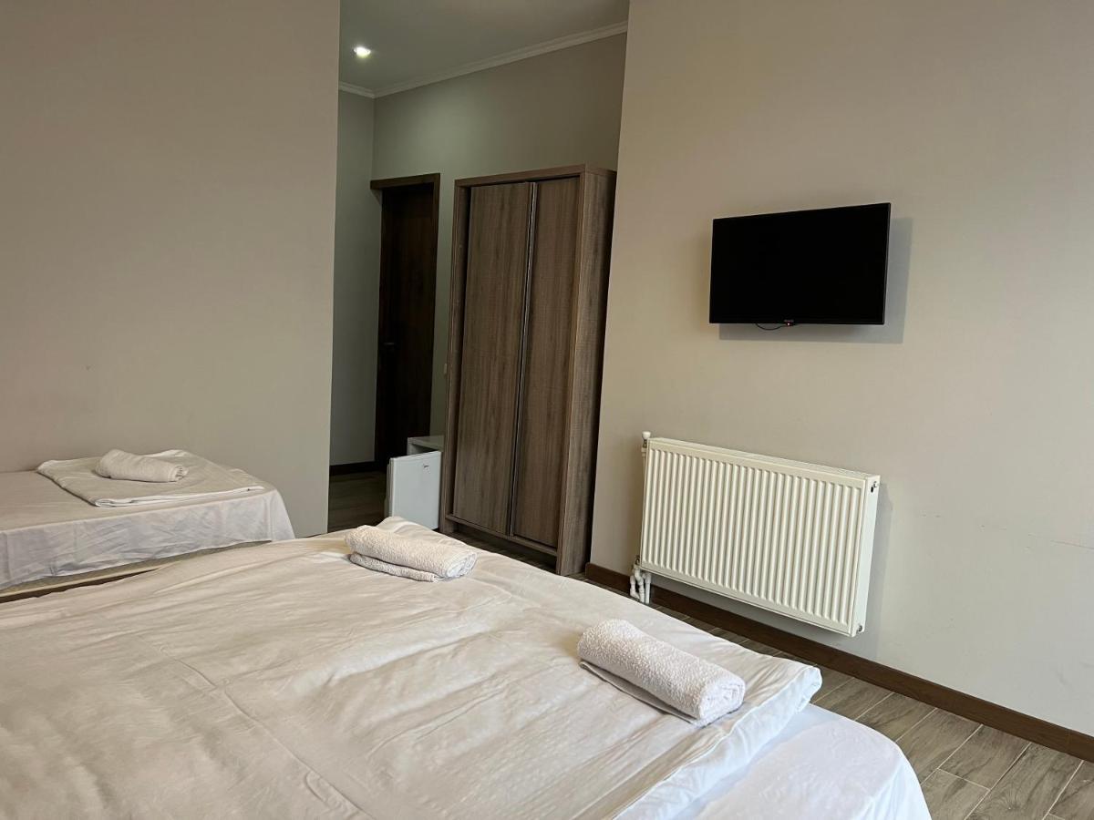 Guest House Nina Кобулеті Екстер'єр фото