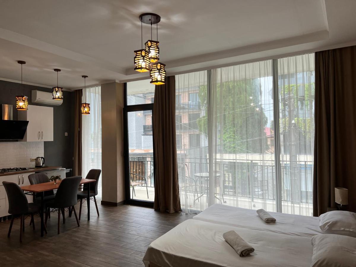 Guest House Nina Кобулеті Екстер'єр фото