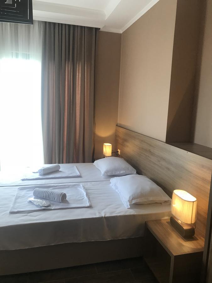 Guest House Nina Кобулеті Екстер'єр фото