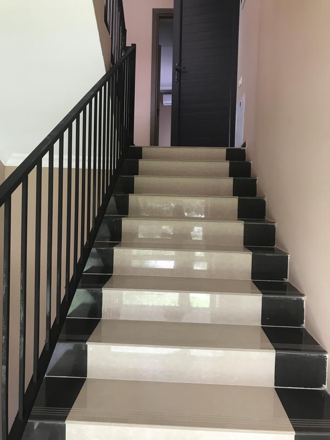 Guest House Nina Кобулеті Екстер'єр фото
