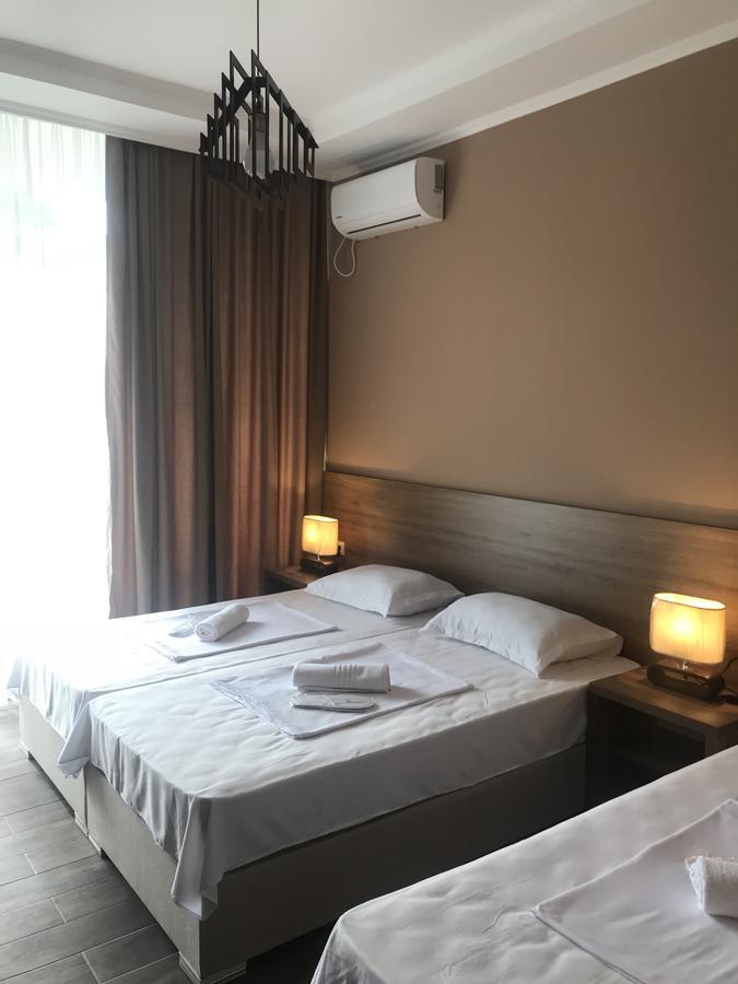 Guest House Nina Кобулеті Екстер'єр фото